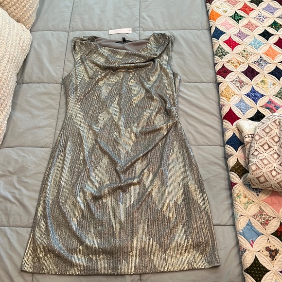 Beautiful White House, Black market party dress - Picture 3 of 4